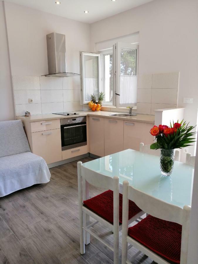 Holiday Home Perlica Marusici  Eksteriør bilde